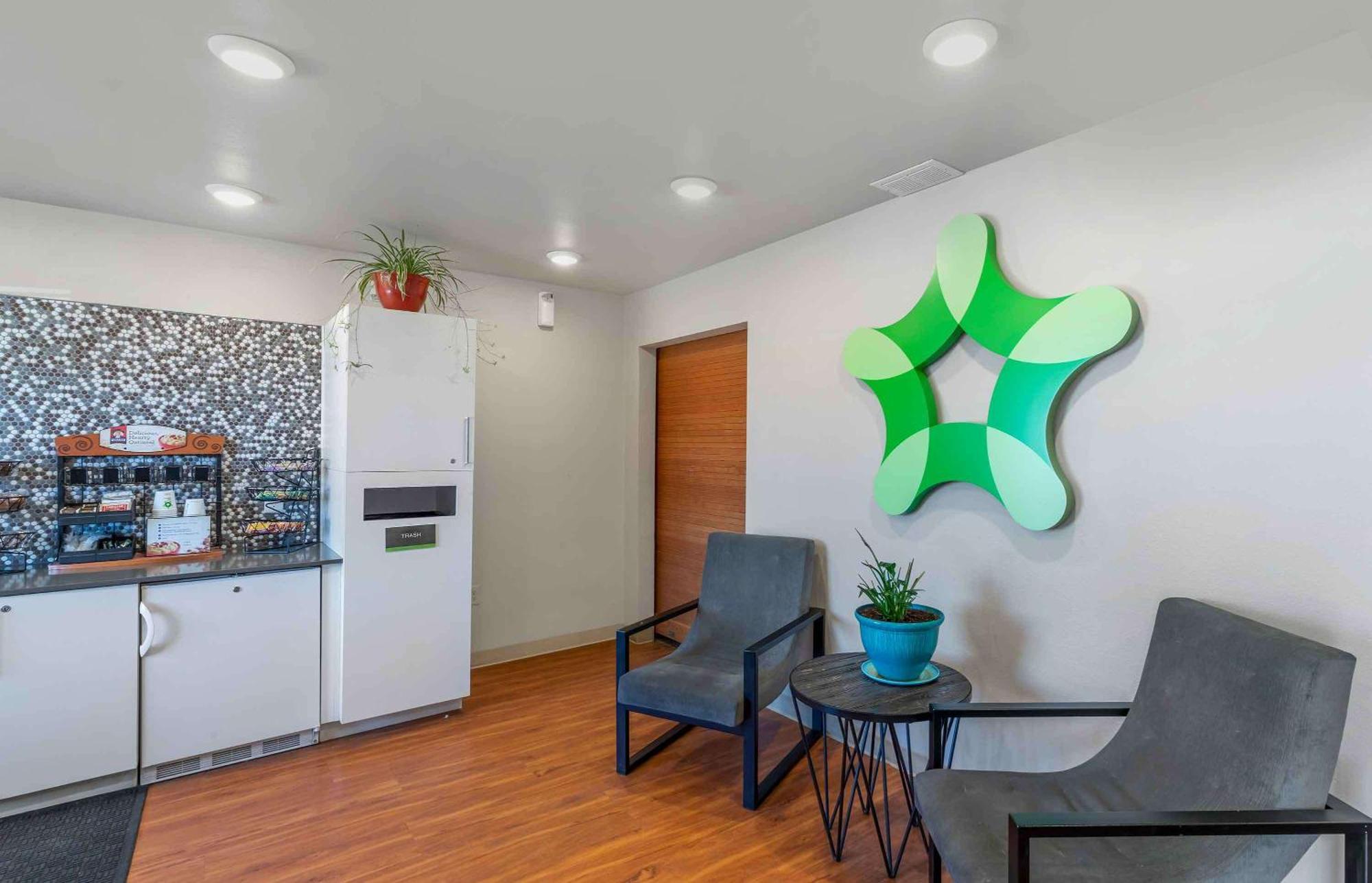 אורורה Extended Stay America Suites - Denver - Airport מראה חיצוני תמונה